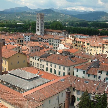 Apartment Anfiteatro Lucca Exteriér fotografie