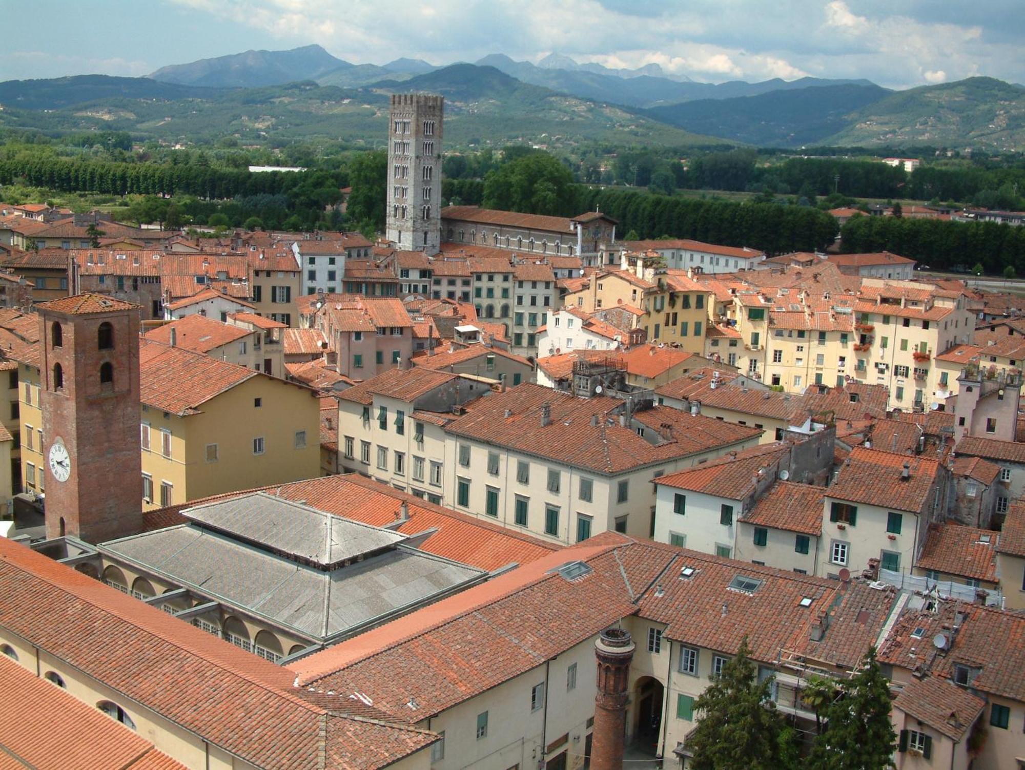 Apartment Anfiteatro Lucca Exteriér fotografie